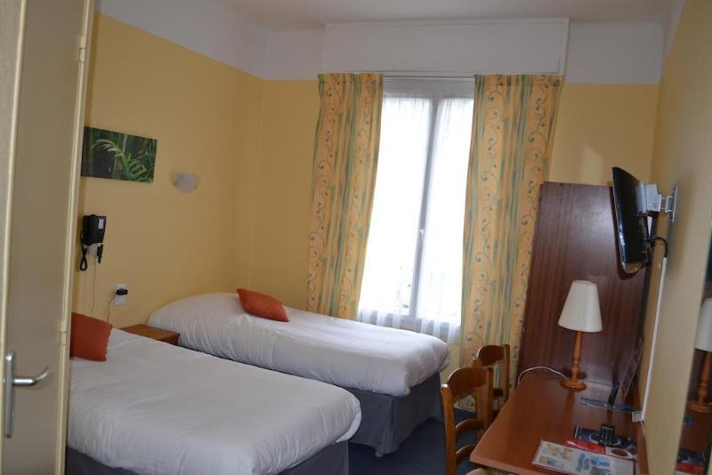 Hotel Le Bretagne Сен-Назер Экстерьер фото